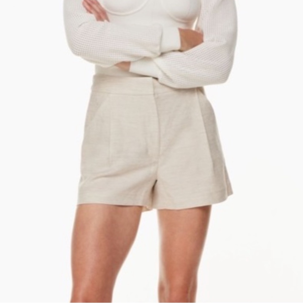 Aritzia Wilfred Linen shorts